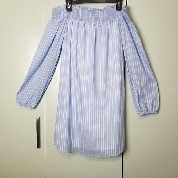 Express Dresses & Skirts - Express off shoulders lined tunic dress  M -C1